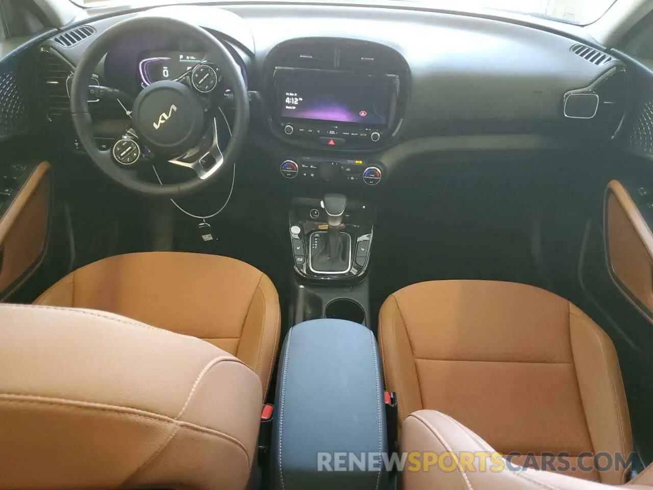 8 Photograph of a damaged car KNDJ33AU1R7227989 KIA SOUL 2024