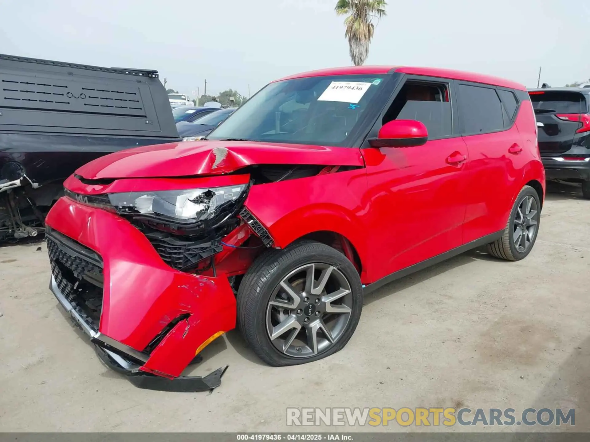 2 Photograph of a damaged car KNDJ33AU3R7219988 KIA SOUL 2024