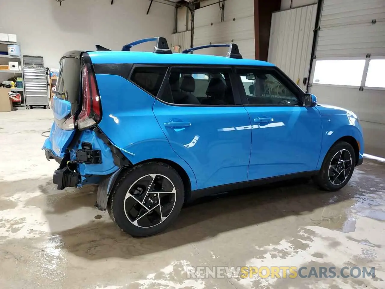 3 Photograph of a damaged car KNDJ33AU3R7221482 KIA SOUL 2024