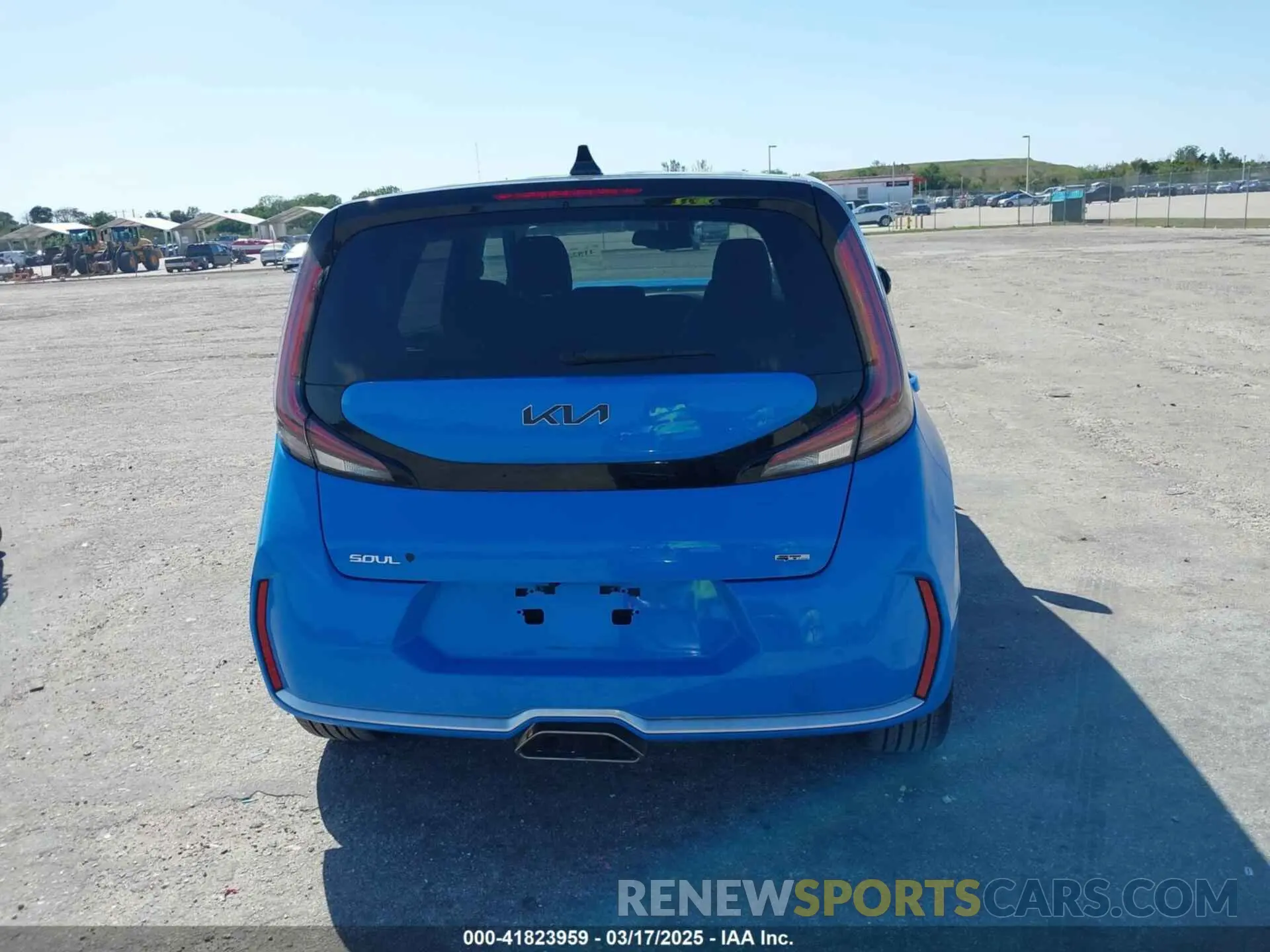 17 Photograph of a damaged car KNDJ53AU0R7219196 KIA SOUL 2024