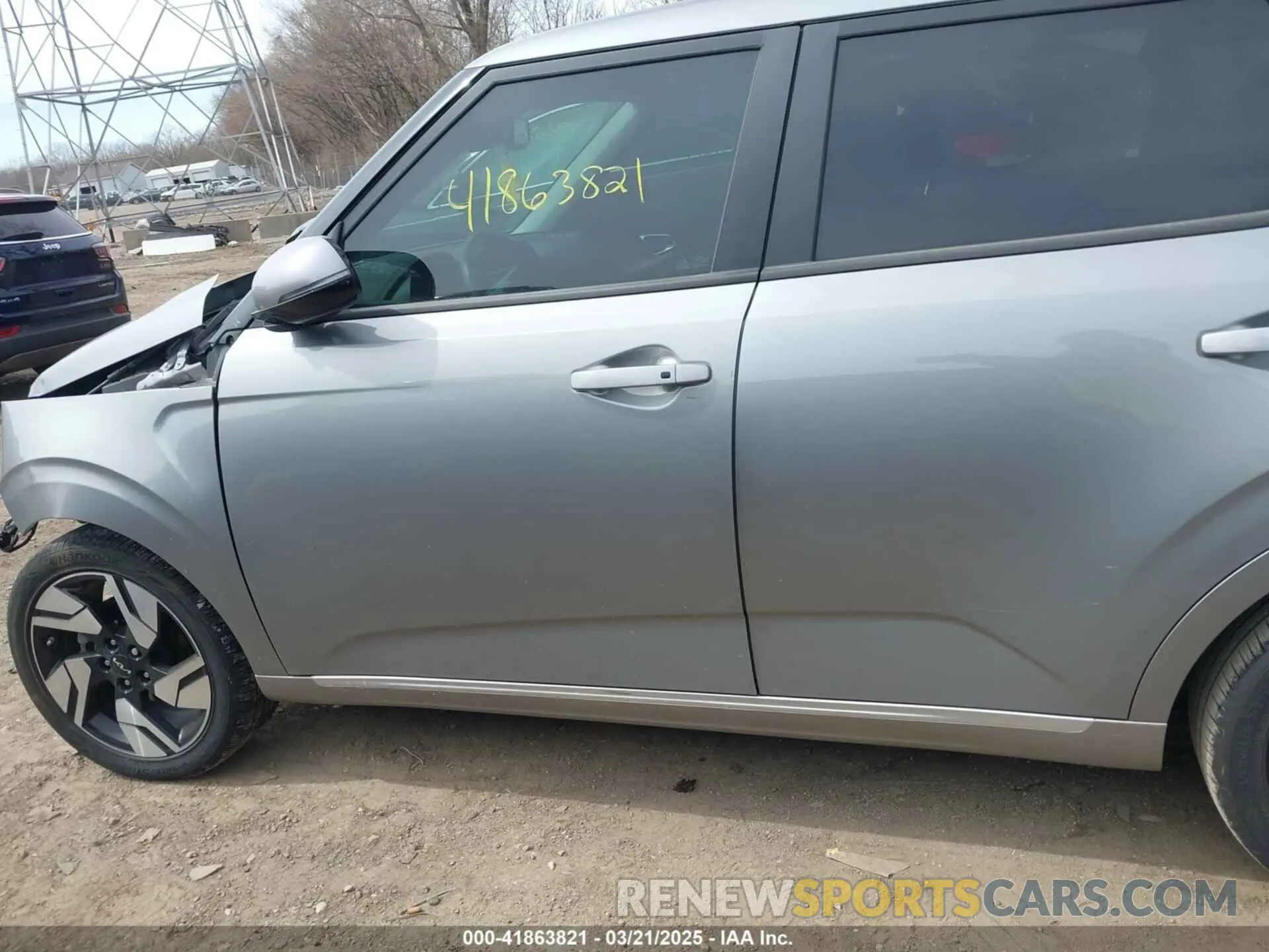 15 Photograph of a damaged car KNDJ53AU1R7900869 KIA SOUL 2024