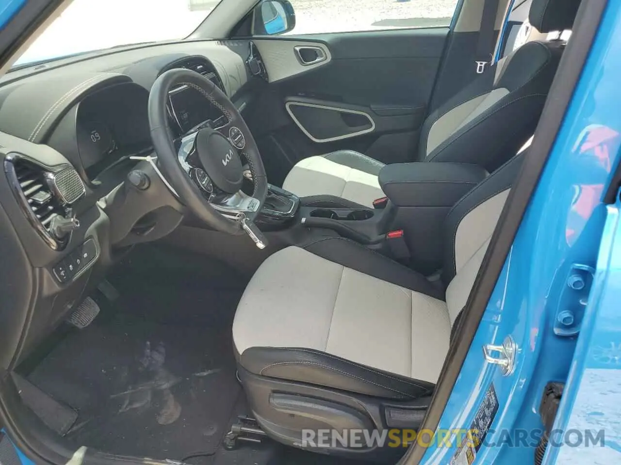 7 Photograph of a damaged car KNDJ53AU2R7218650 KIA SOUL 2024