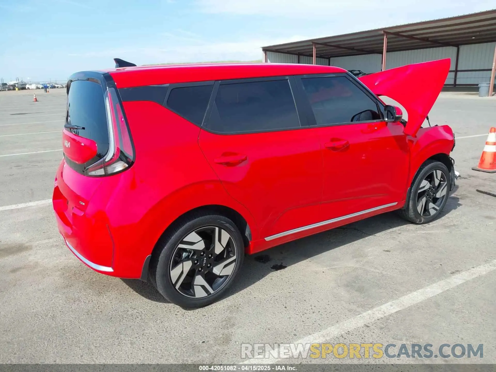 4 Photograph of a damaged car KNDJ53AU6R7221969 KIA SOUL 2024