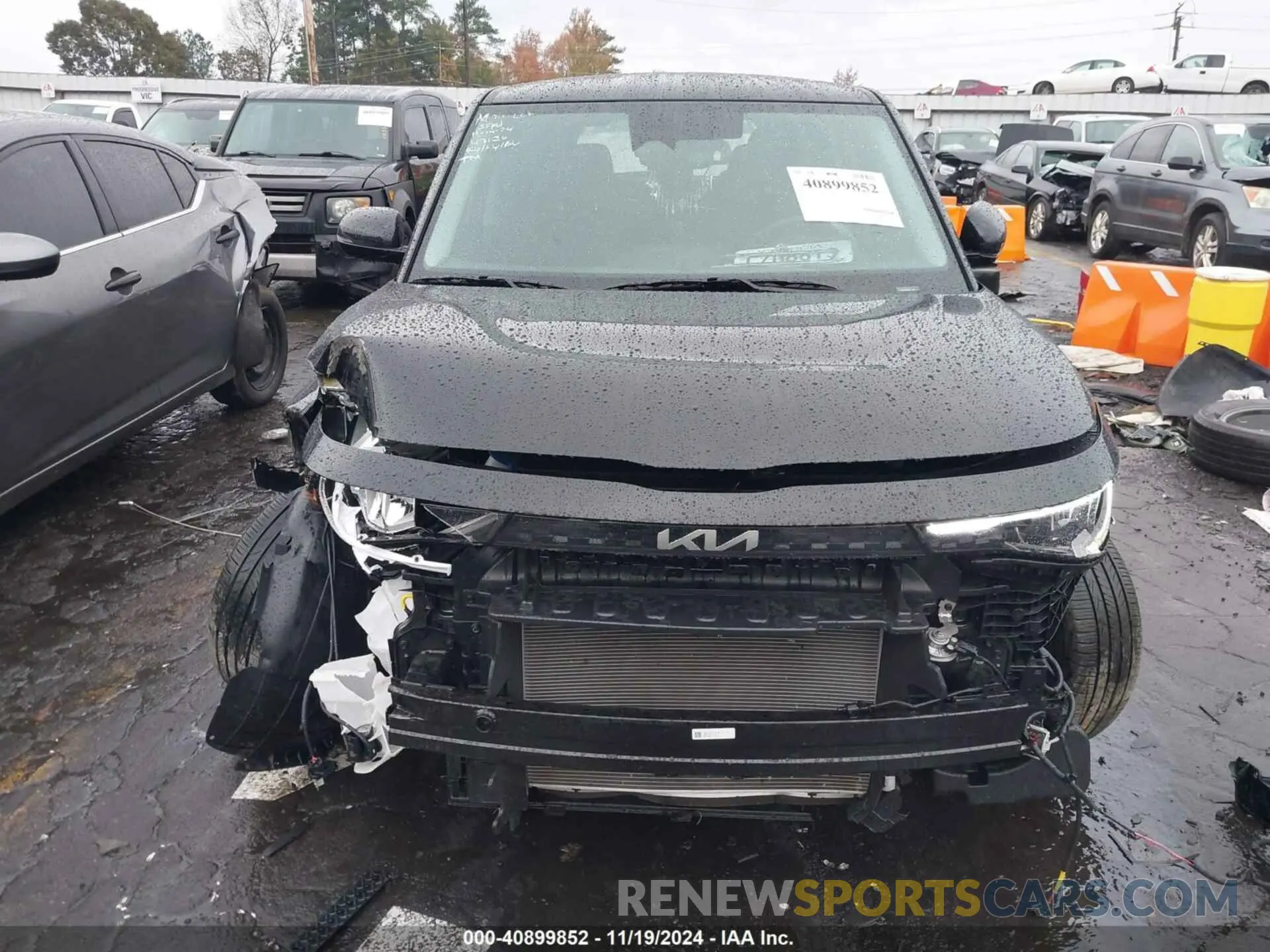 12 Photograph of a damaged car KNDJ53AU7R7237355 KIA SOUL 2024