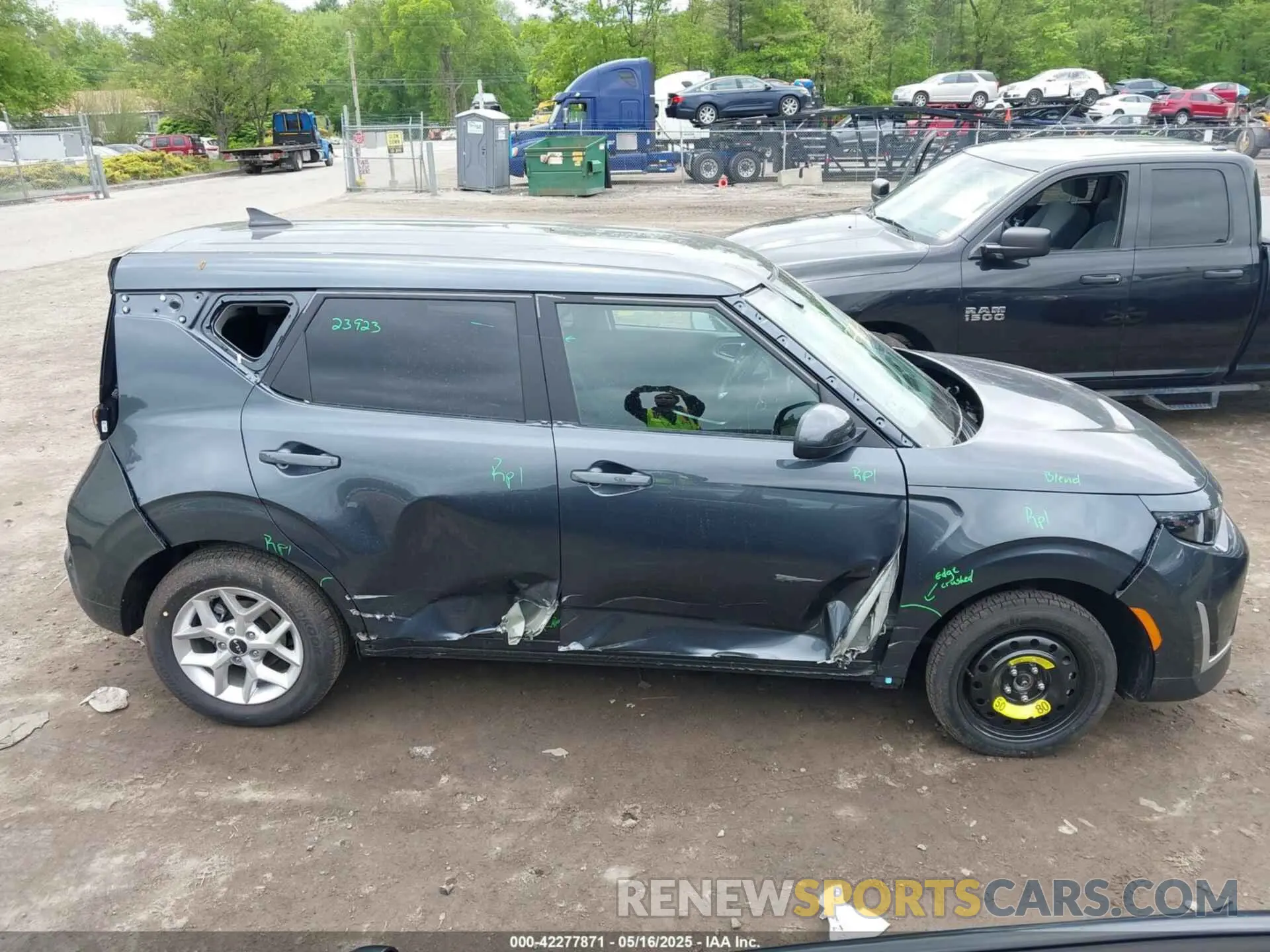 14 Photograph of a damaged car KNDJ23AU0S7262998 KIA SOUL 2025