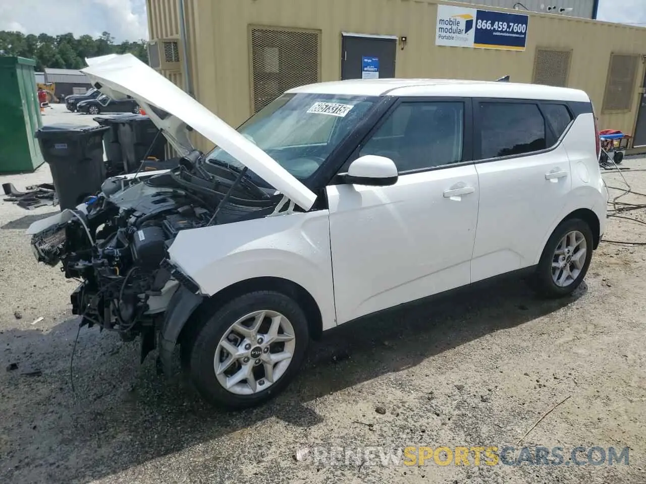 1 Photograph of a damaged car KNDJ23AU2S7923155 KIA SOUL 2025