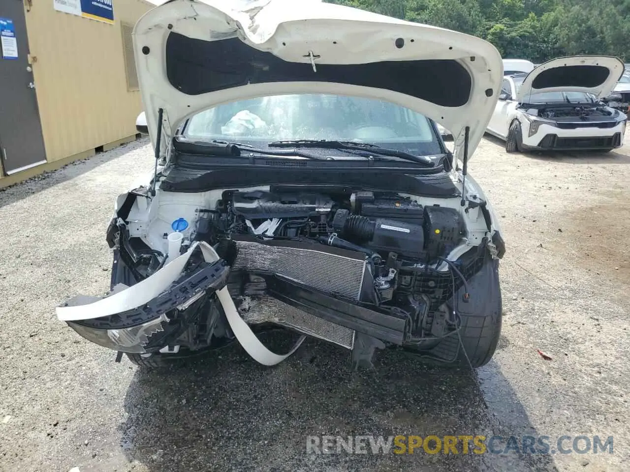 5 Photograph of a damaged car KNDJ23AU2S7923155 KIA SOUL 2025