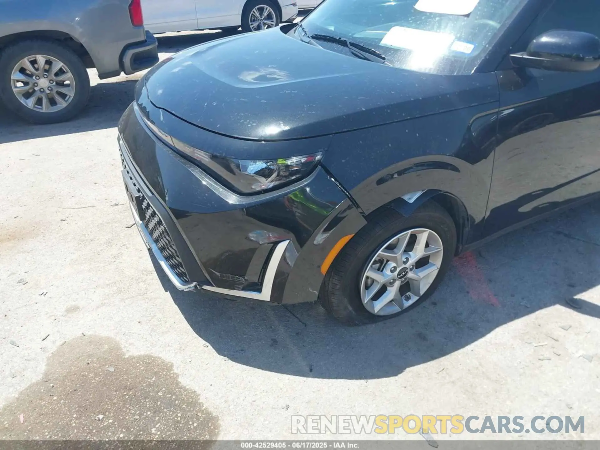 6 Photograph of a damaged car KNDJ23AU2S7934222 KIA SOUL 2025
