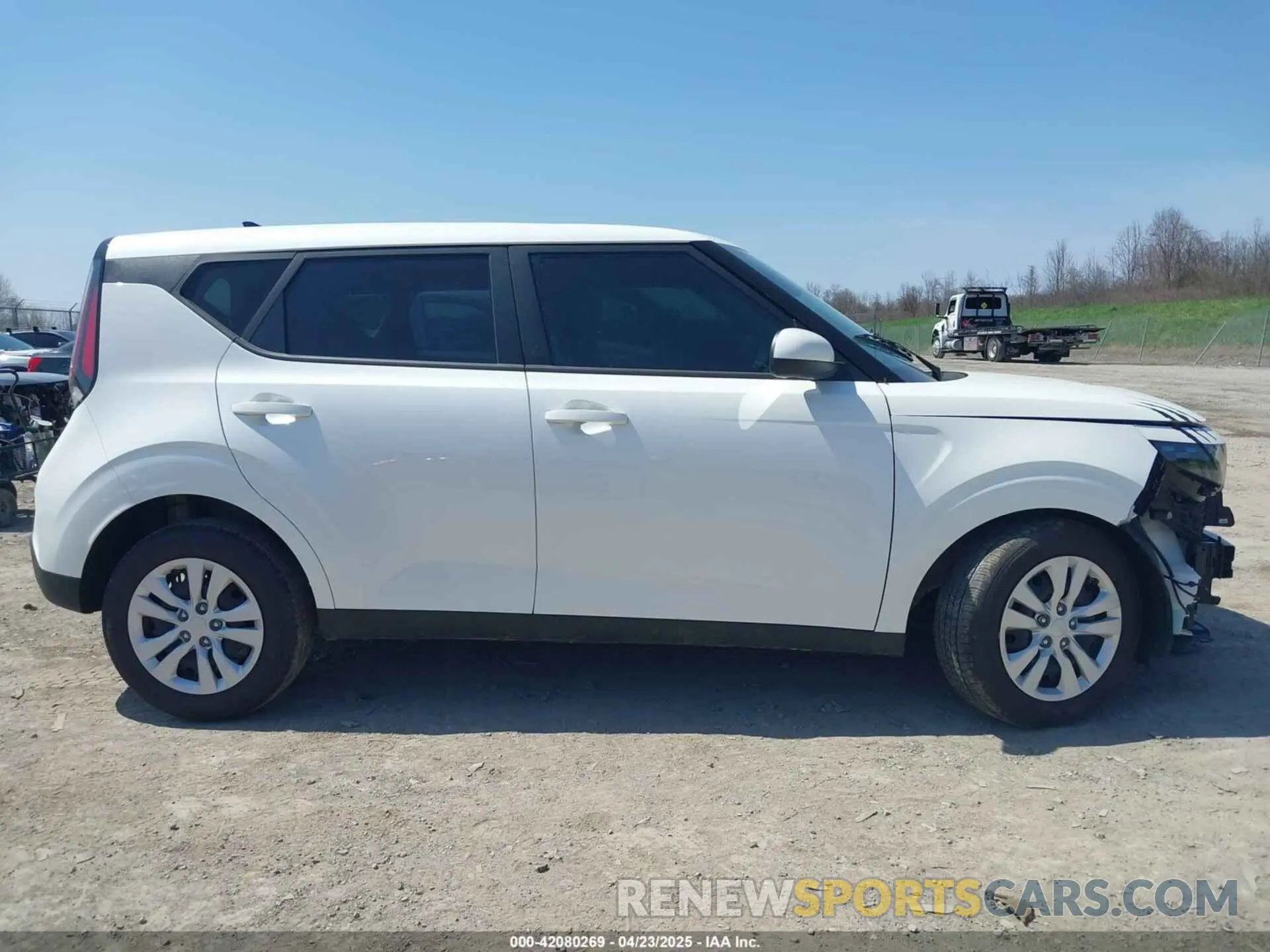 14 Photograph of a damaged car KNDJ23AU7S7937049 KIA SOUL 2025