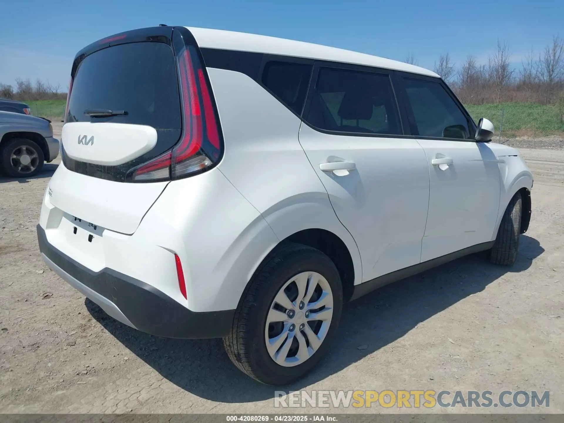 4 Photograph of a damaged car KNDJ23AU7S7937049 KIA SOUL 2025