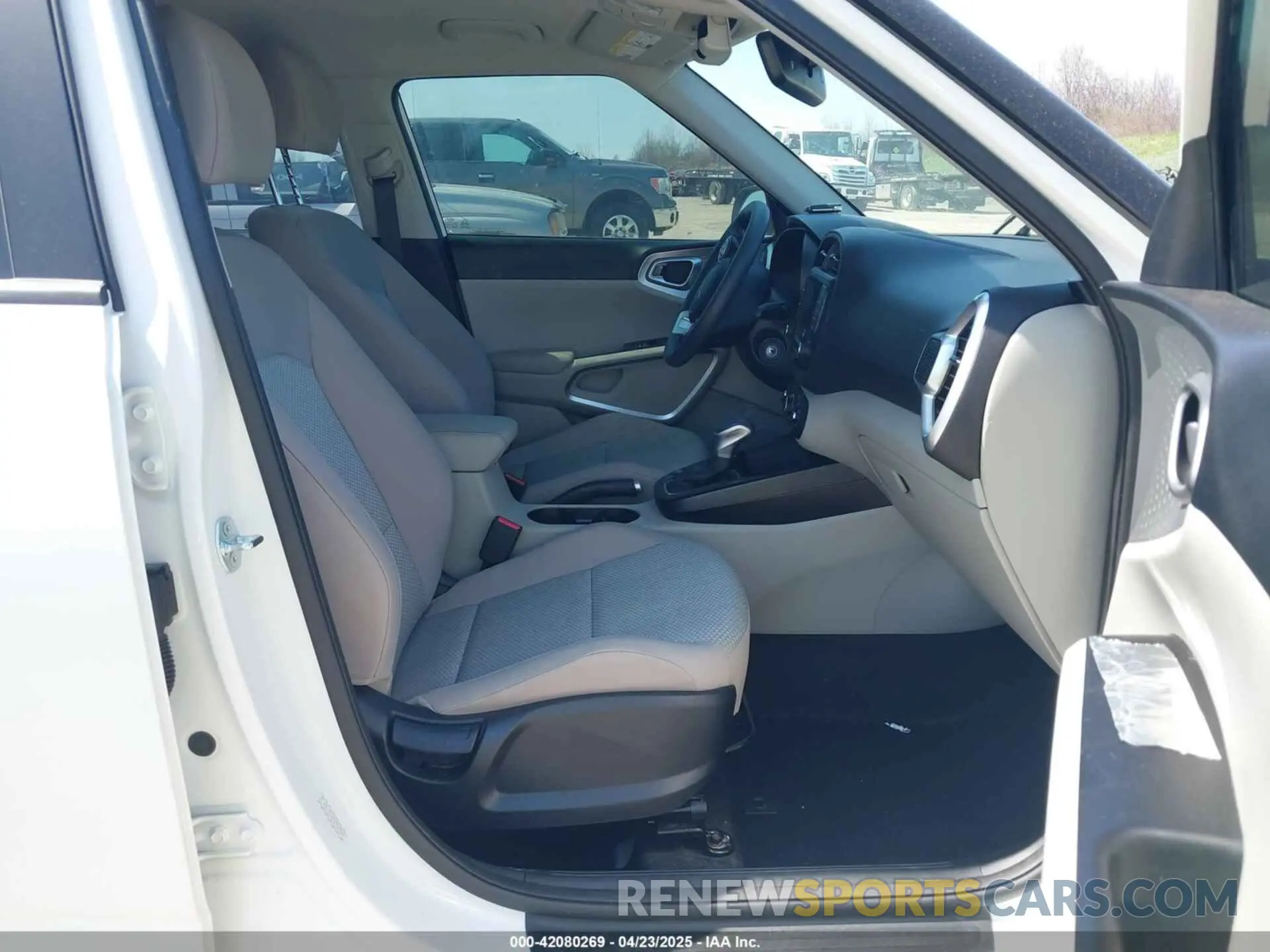 5 Photograph of a damaged car KNDJ23AU7S7937049 KIA SOUL 2025