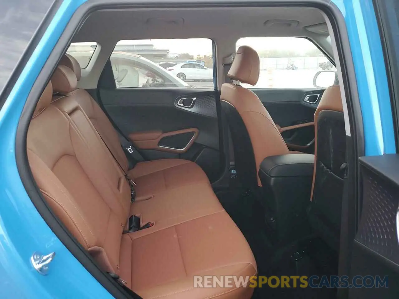 10 Photograph of a damaged car KNDJ33AU0S7250850 KIA SOUL 2025