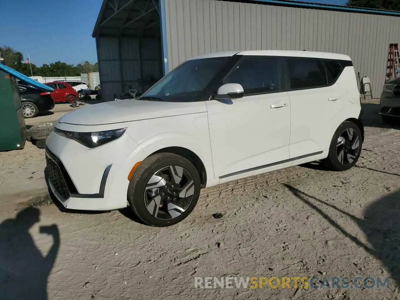 1 Photograph of a damaged car KNDJ53AU5S7924873 KIA SOUL 2025