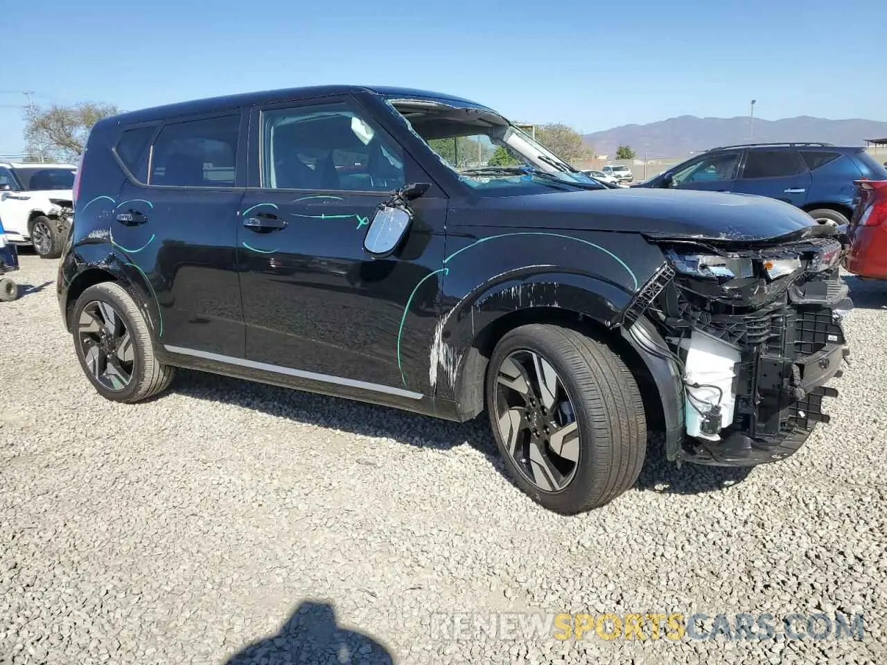 4 Photograph of a damaged car KNDJ53AU8S7249858 KIA SOUL 2025