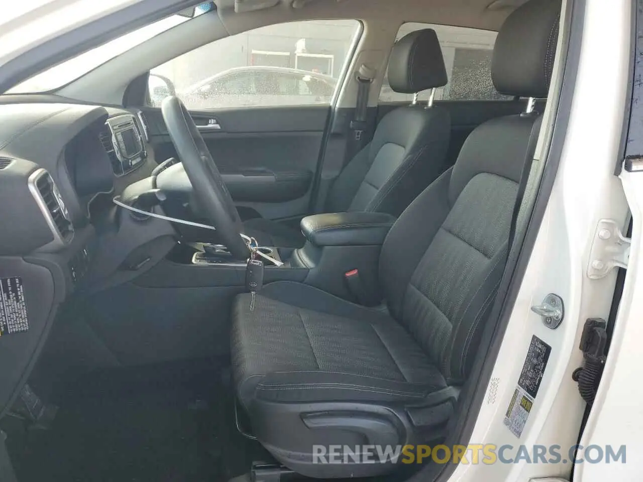 7 Photograph of a damaged car KNDPM3AC0K7526555 KIA SPORTAGE 2019