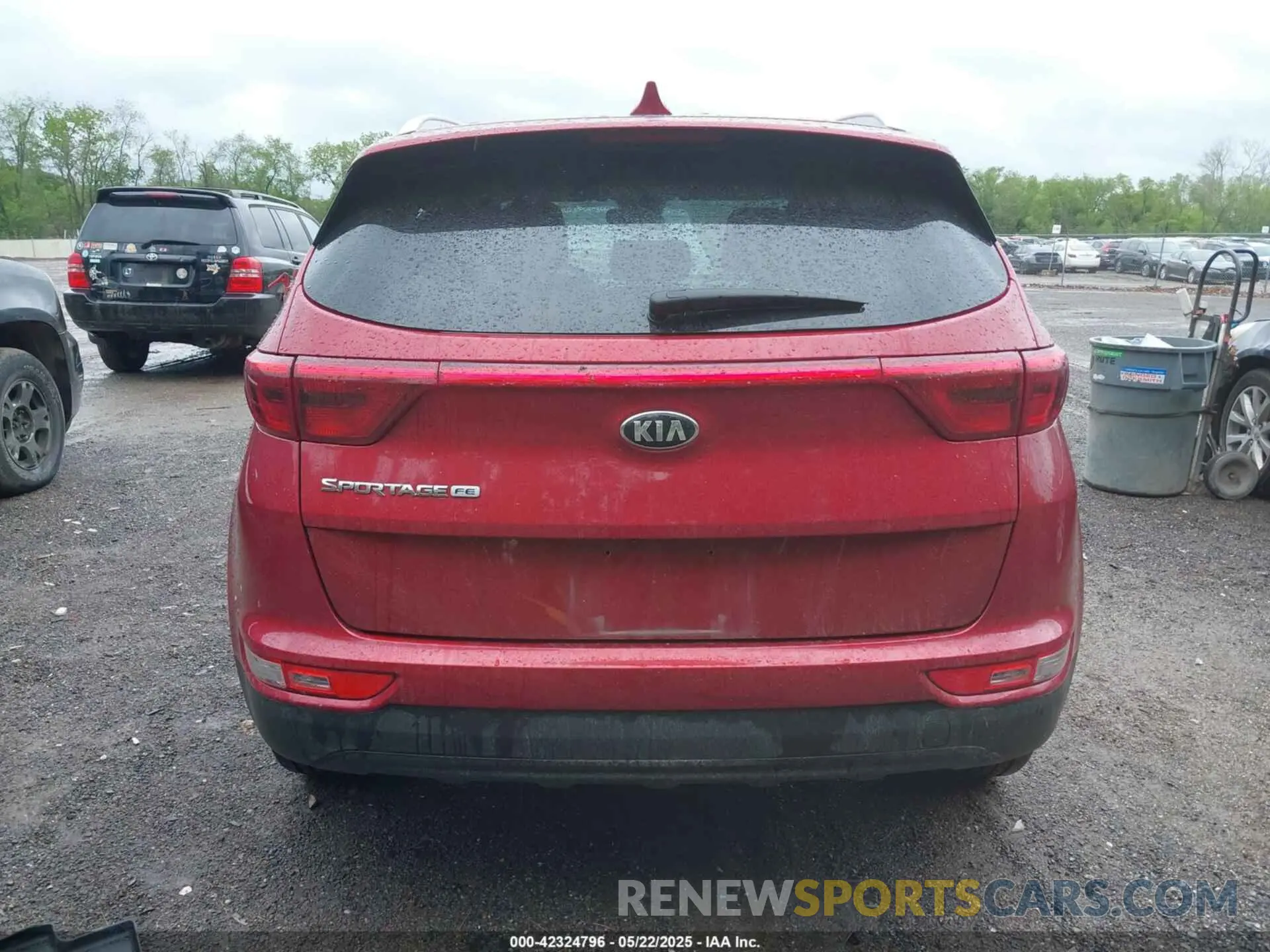 17 Photograph of a damaged car KNDPM3AC0K7548216 KIA SPORTAGE 2019