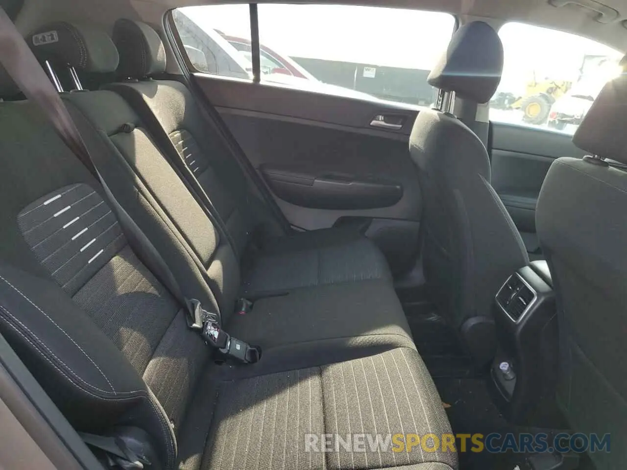 11 Photograph of a damaged car KNDPM3AC1K7494067 KIA SPORTAGE 2019