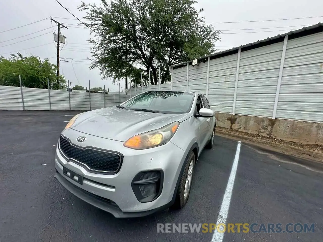 2 Photograph of a damaged car KNDPM3AC1K7513099 KIA SPORTAGE 2019