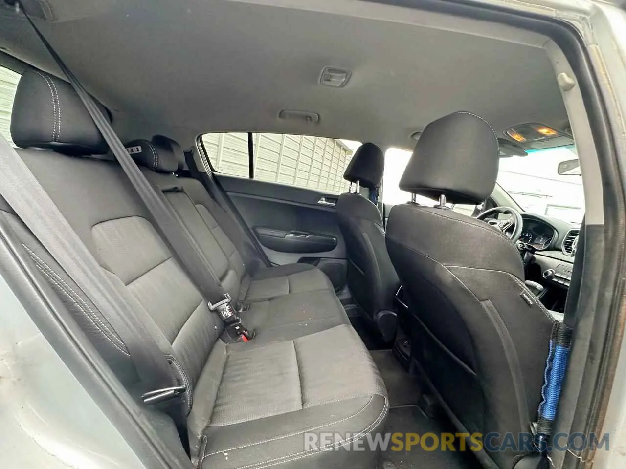 6 Photograph of a damaged car KNDPM3AC1K7513099 KIA SPORTAGE 2019