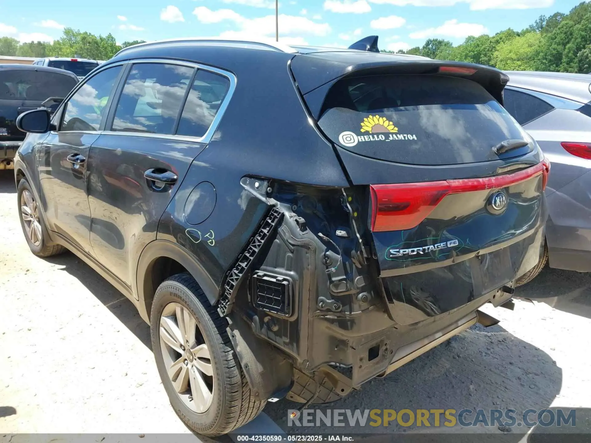3 Photograph of a damaged car KNDPM3AC1K7526211 KIA SPORTAGE 2019