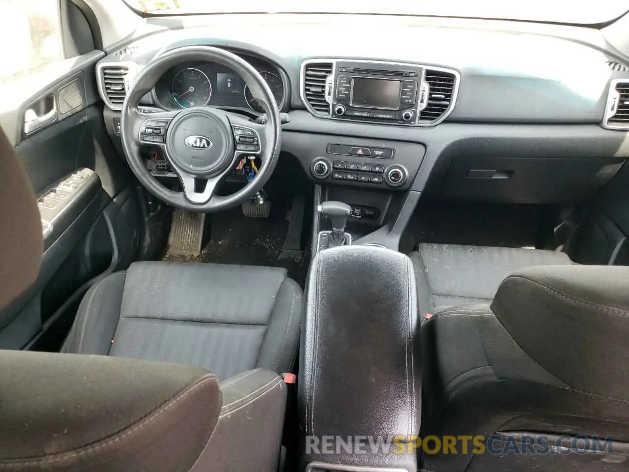 8 Photograph of a damaged car KNDPM3AC1K7550668 KIA SPORTAGE 2019