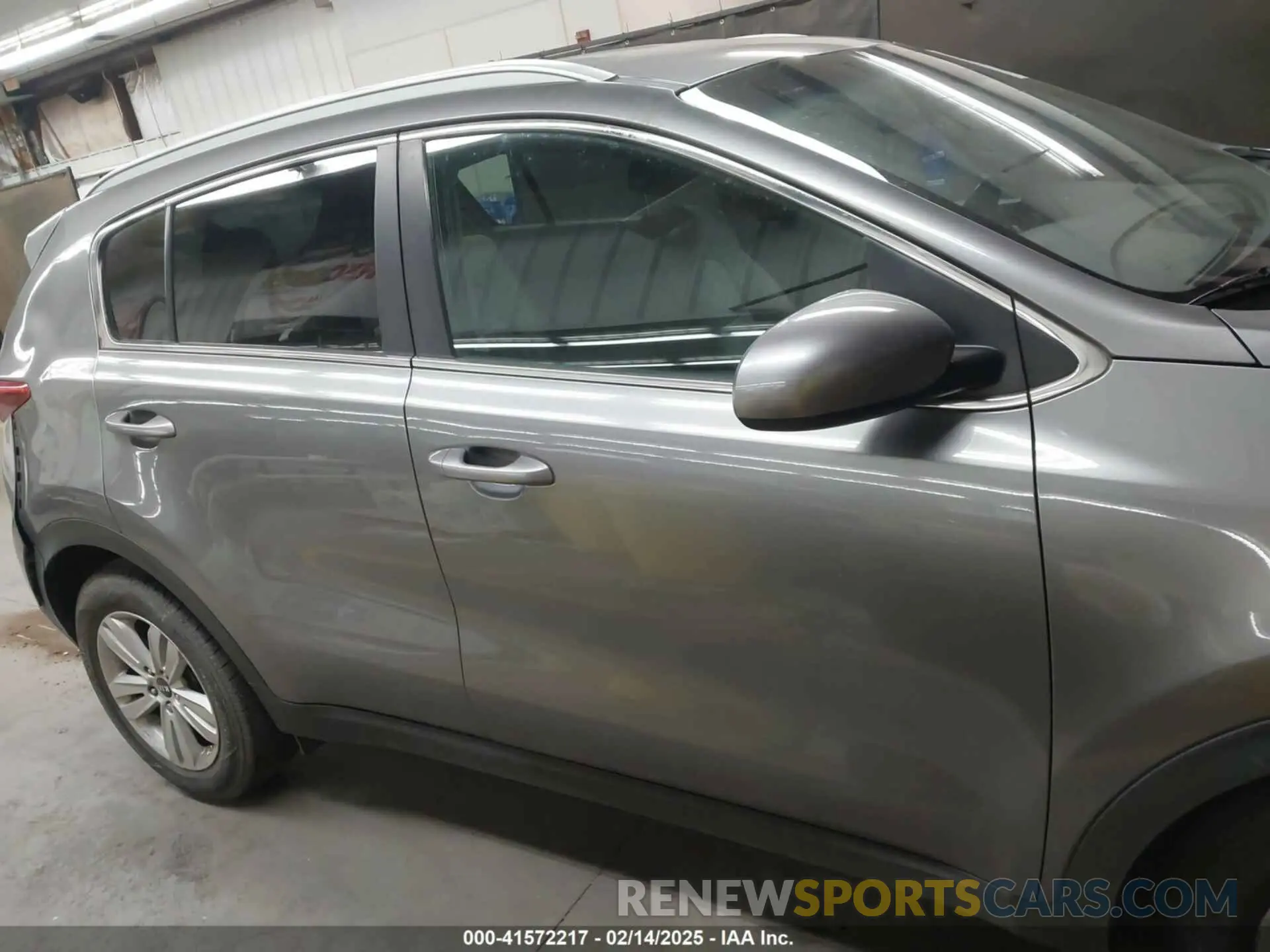 13 Photograph of a damaged car KNDPM3AC1K7559595 KIA SPORTAGE 2019