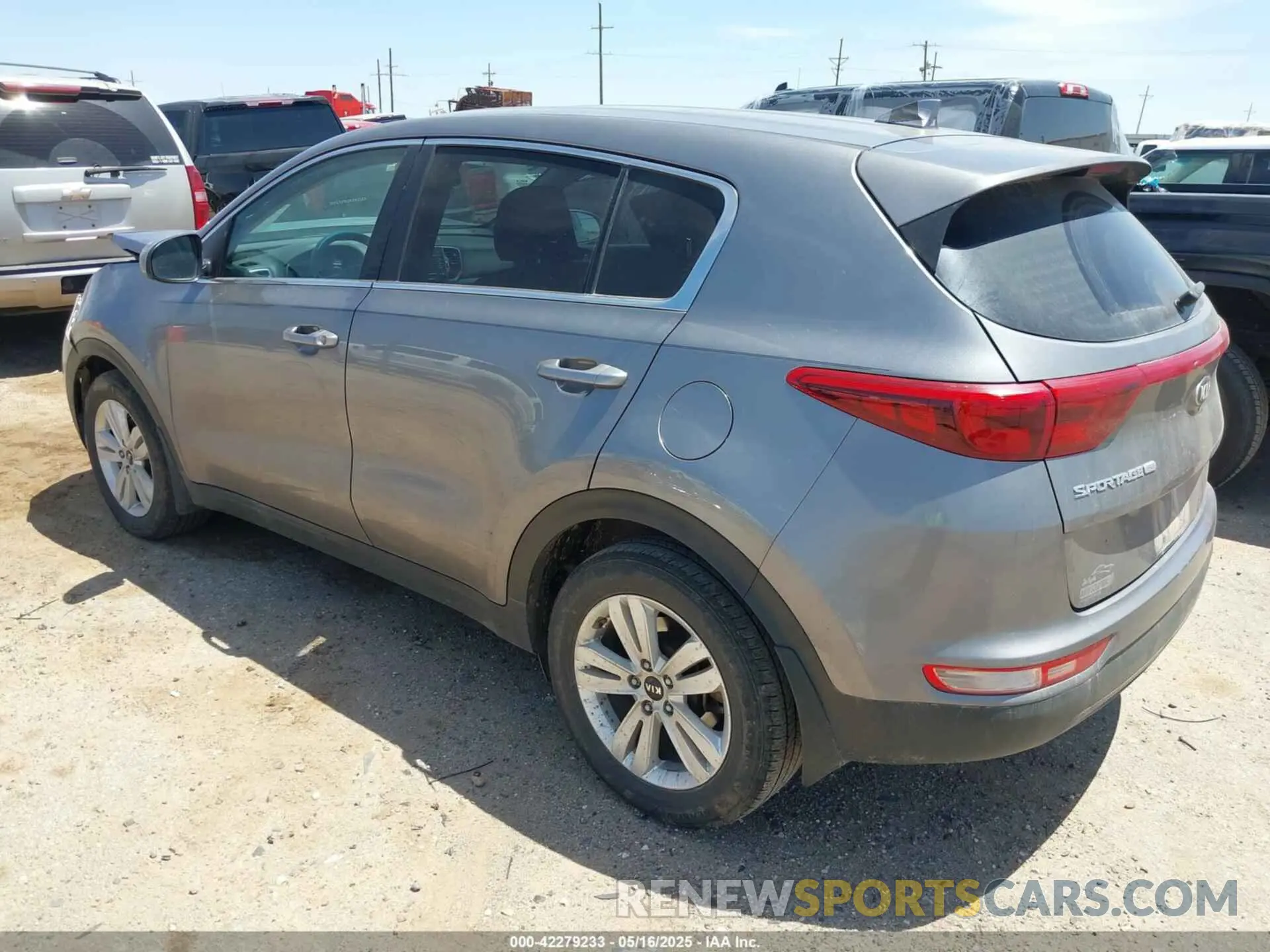 3 Photograph of a damaged car KNDPM3AC1K7560990 KIA SPORTAGE 2019
