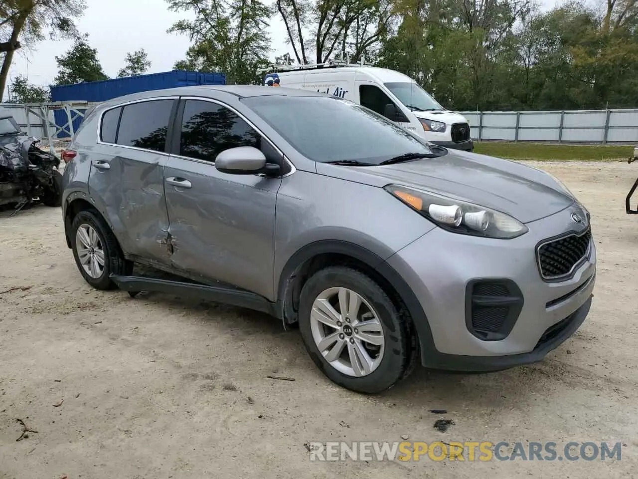 4 Photograph of a damaged car KNDPM3AC1K7590894 KIA SPORTAGE 2019