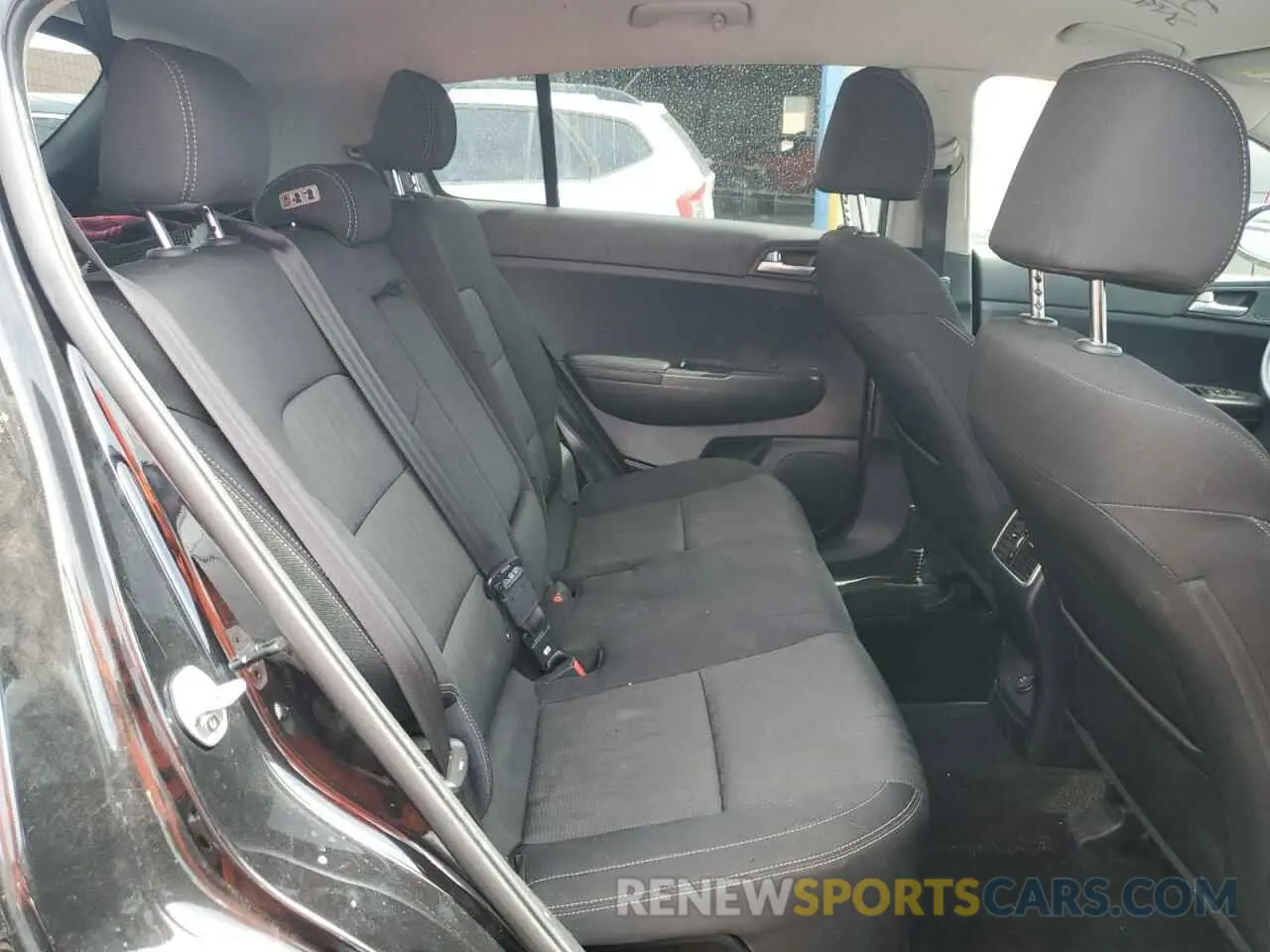 11 Photograph of a damaged car KNDPM3AC1K7619276 KIA SPORTAGE 2019