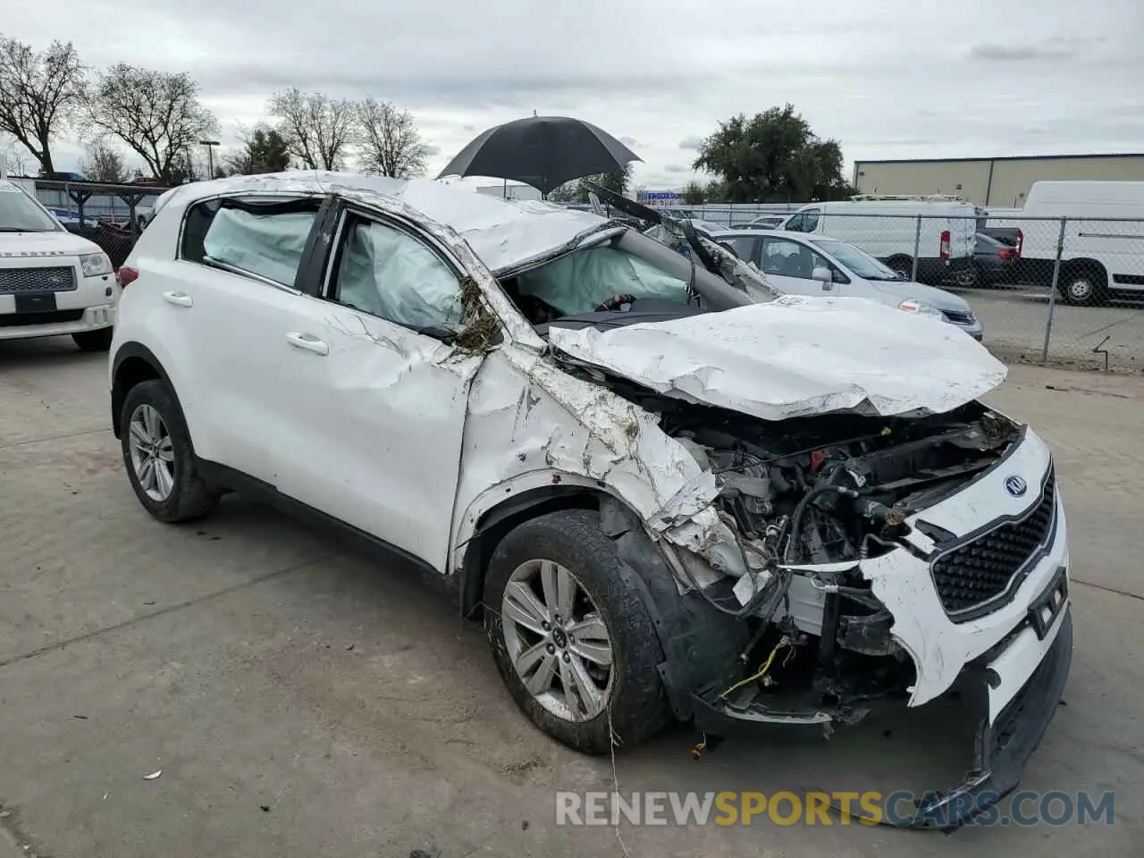 4 Photograph of a damaged car KNDPM3AC1K7623957 KIA SPORTAGE 2019