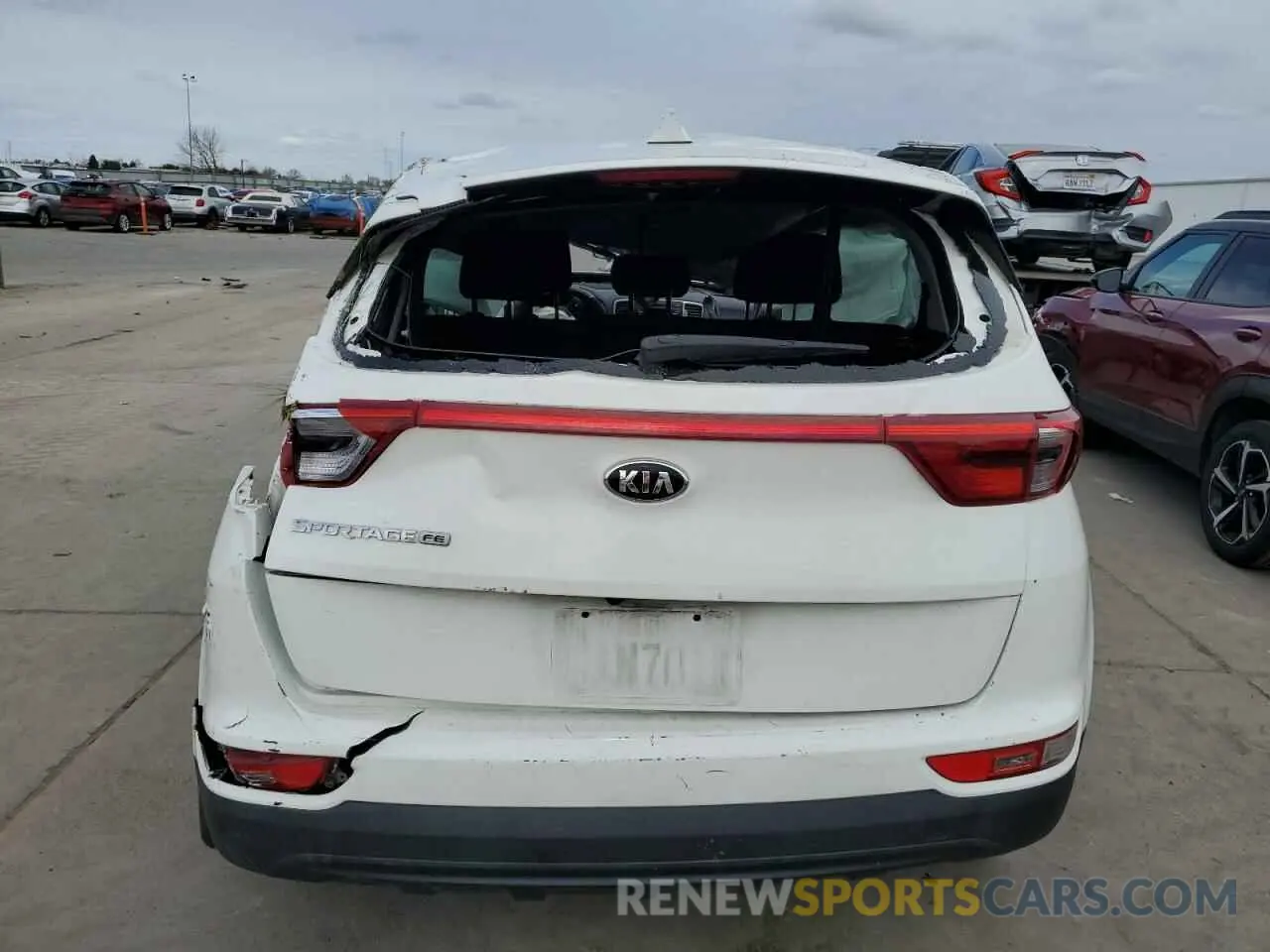 6 Photograph of a damaged car KNDPM3AC1K7623957 KIA SPORTAGE 2019