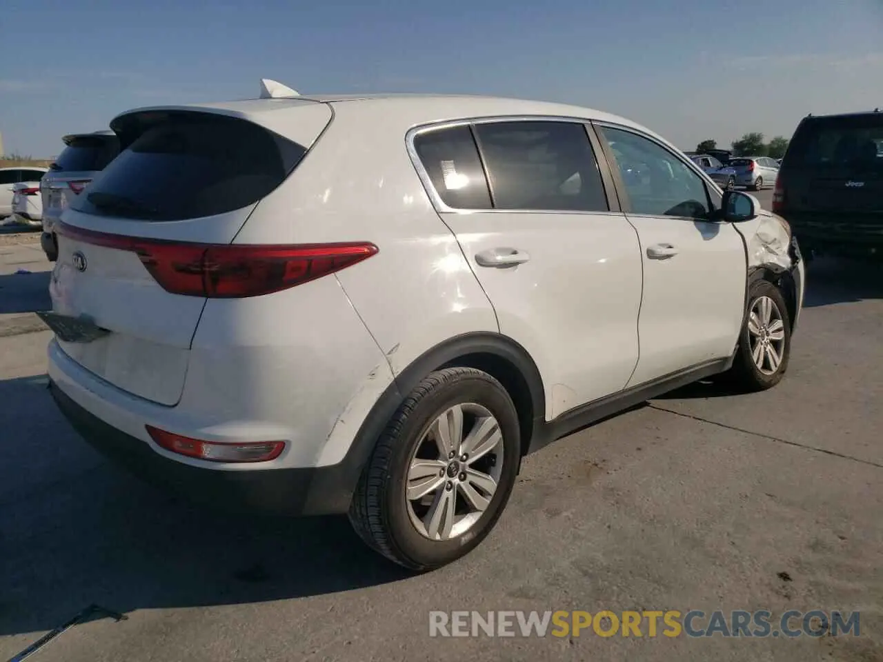 3 Photograph of a damaged car KNDPM3AC2K7508283 KIA SPORTAGE 2019
