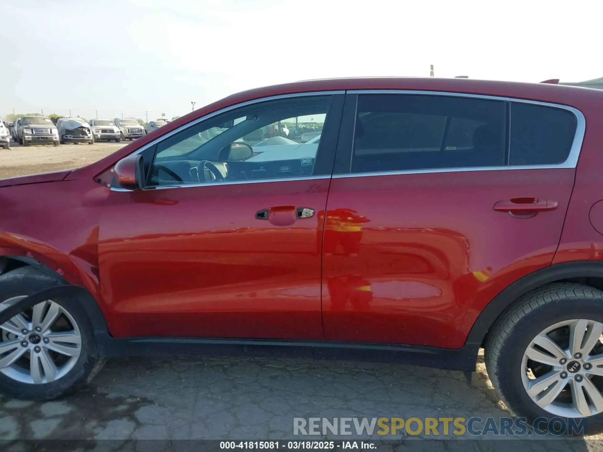 14 Photograph of a damaged car KNDPM3AC2K7562151 KIA SPORTAGE 2019