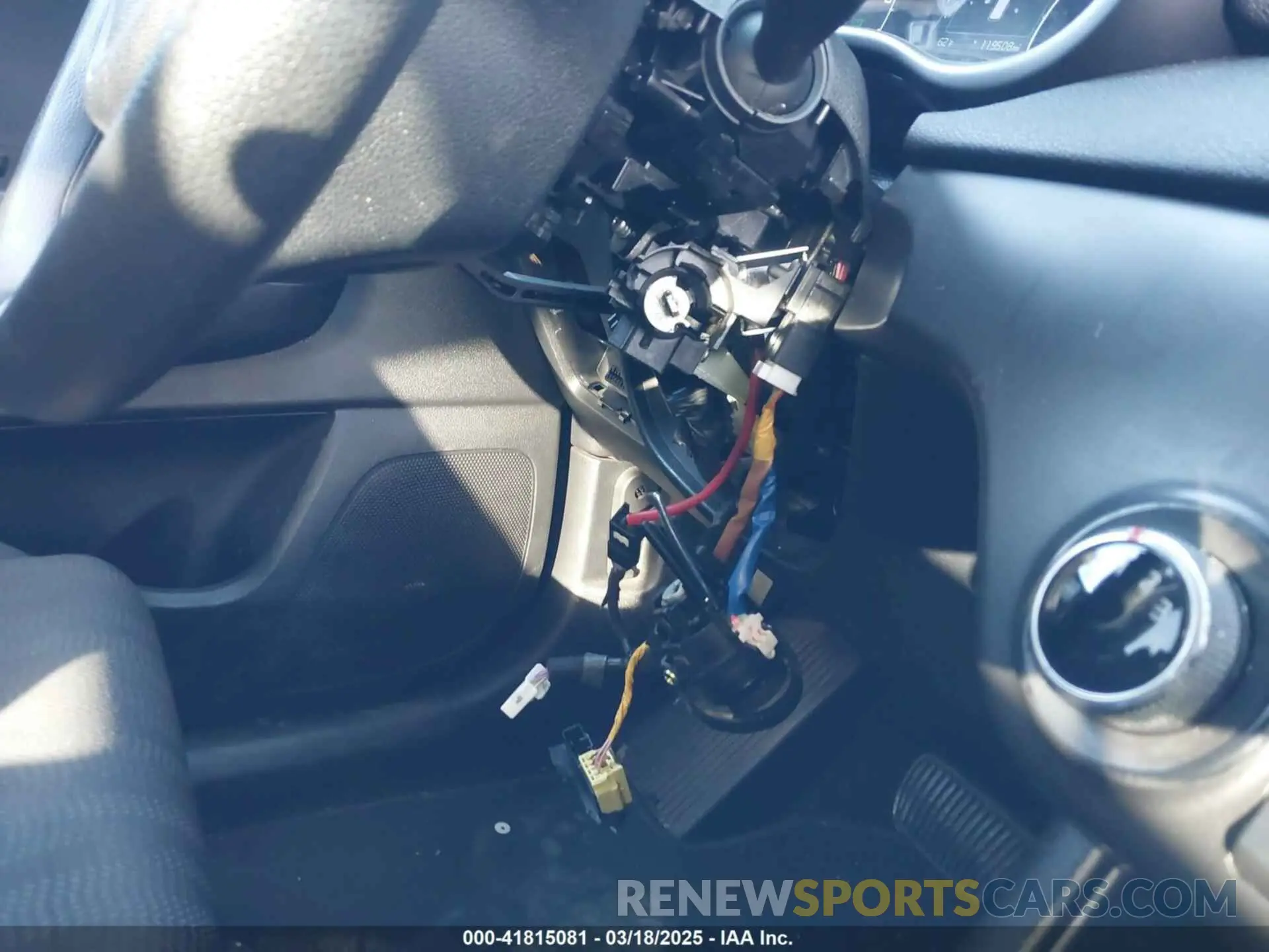 17 Photograph of a damaged car KNDPM3AC2K7562151 KIA SPORTAGE 2019