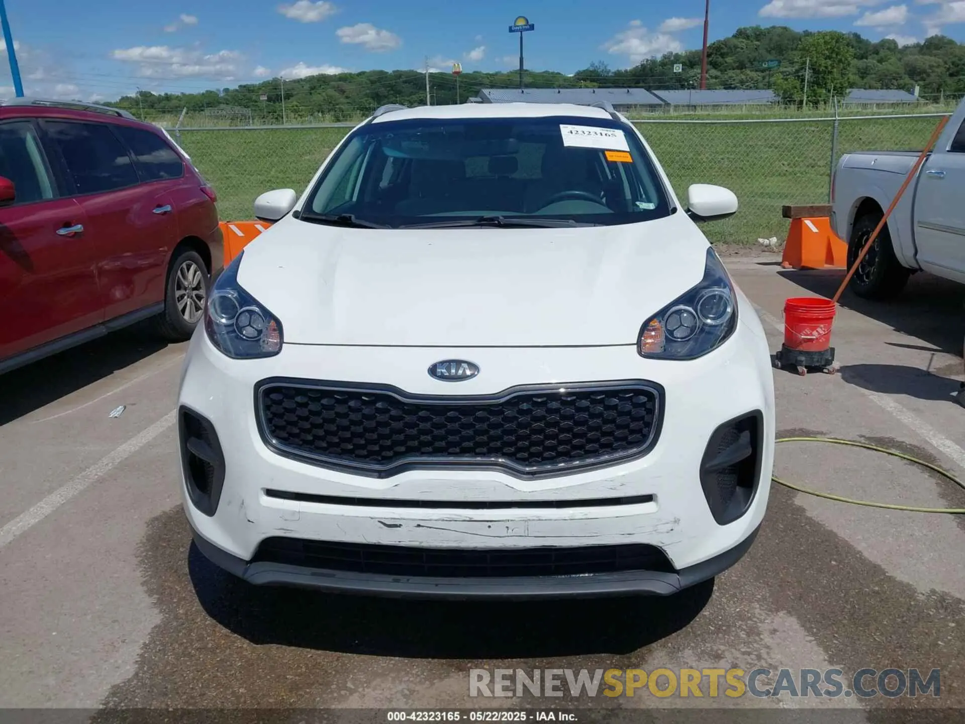 12 Photograph of a damaged car KNDPM3AC2K7607881 KIA SPORTAGE 2019