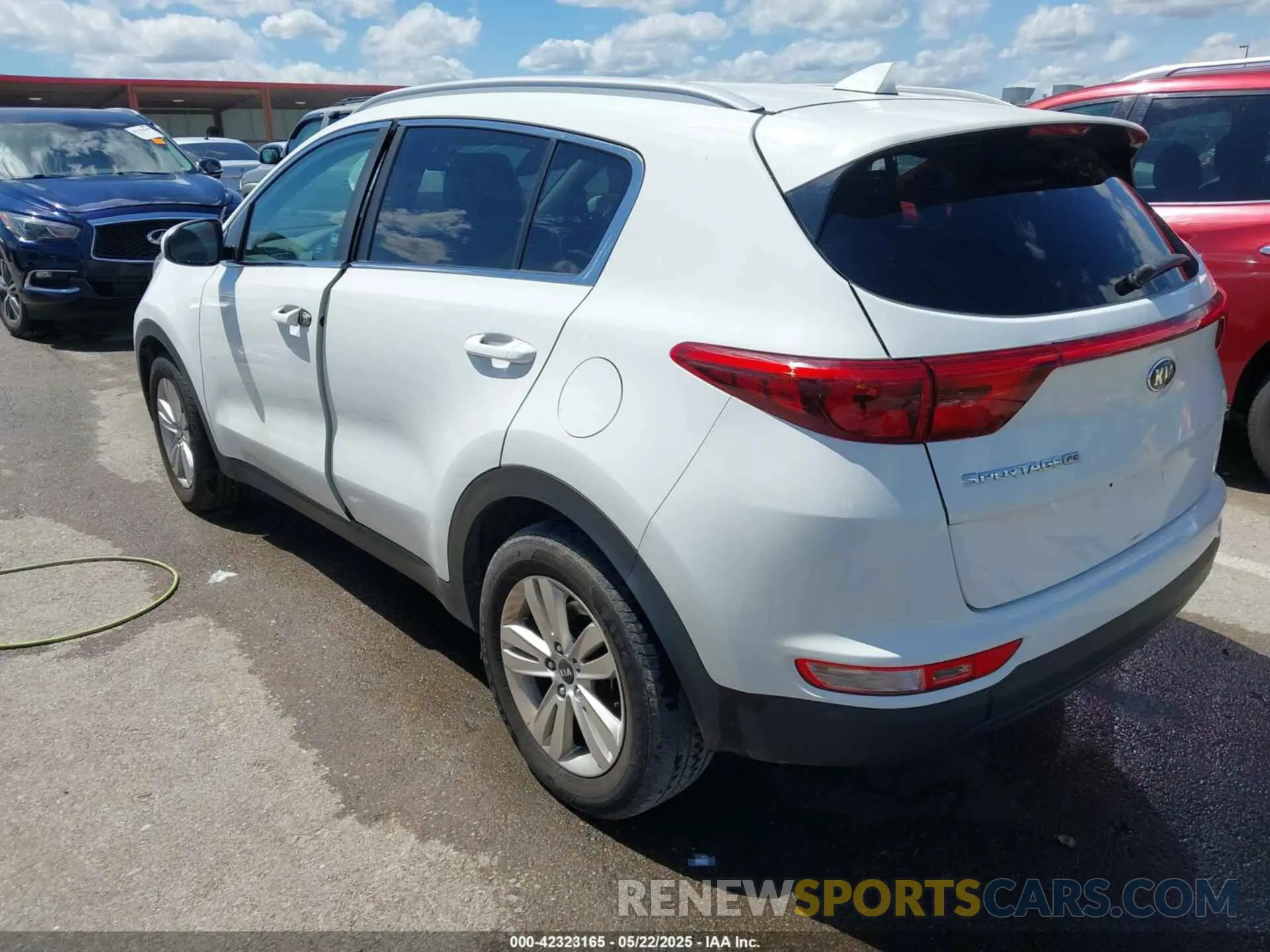 3 Photograph of a damaged car KNDPM3AC2K7607881 KIA SPORTAGE 2019