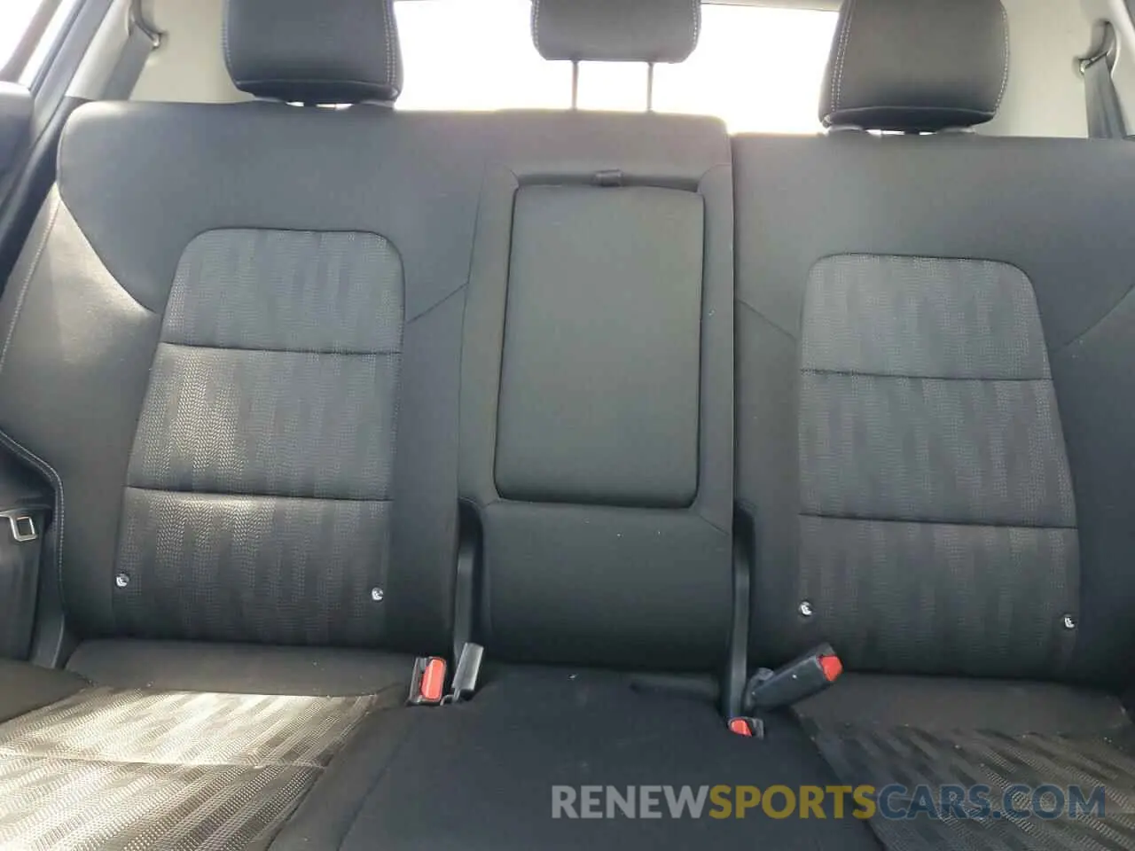 10 Photograph of a damaged car KNDPM3AC2K7626348 KIA SPORTAGE 2019