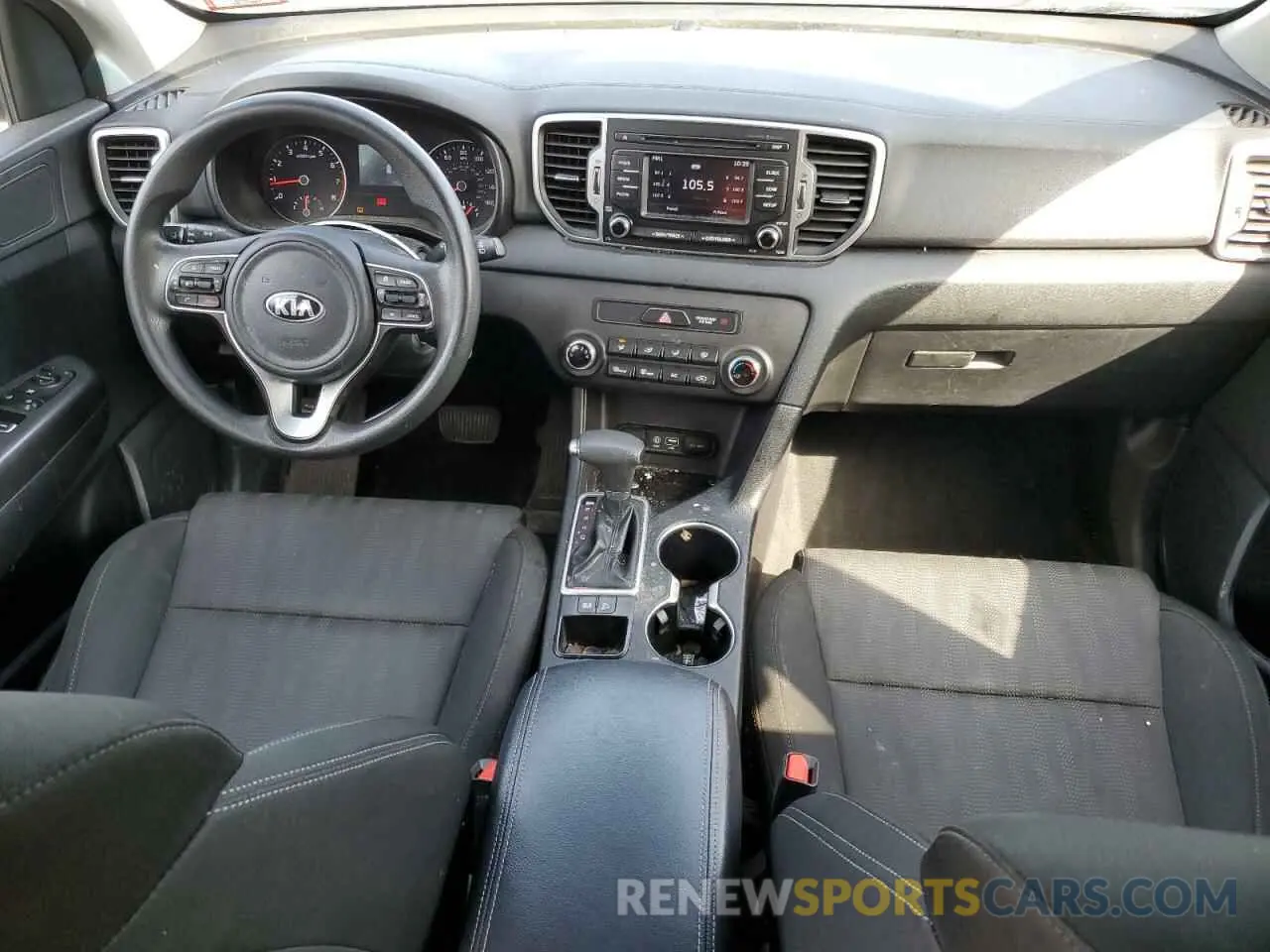 8 Photograph of a damaged car KNDPM3AC3K7623216 KIA SPORTAGE 2019