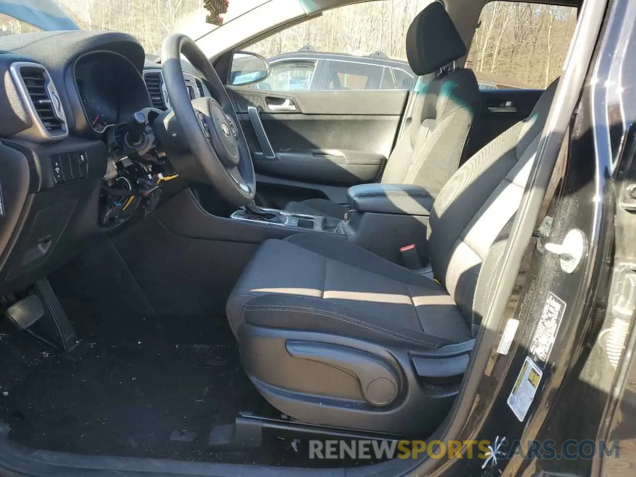 7 Photograph of a damaged car KNDPM3AC4K7501934 KIA SPORTAGE 2019