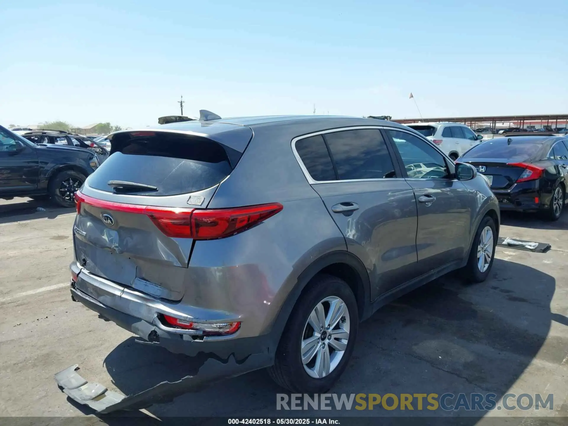 4 Photograph of a damaged car KNDPM3AC4K7539650 KIA SPORTAGE 2019