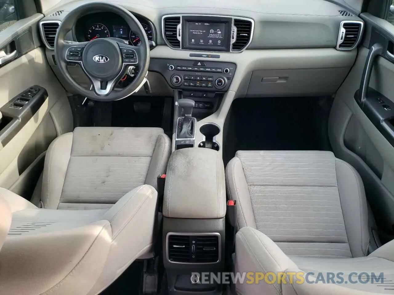 8 Photograph of a damaged car KNDPM3AC4K7576326 KIA SPORTAGE 2019