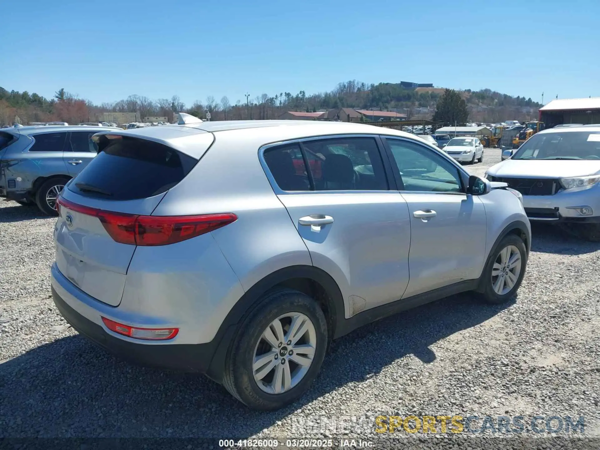 4 Photograph of a damaged car KNDPM3AC4K7591148 KIA SPORTAGE 2019