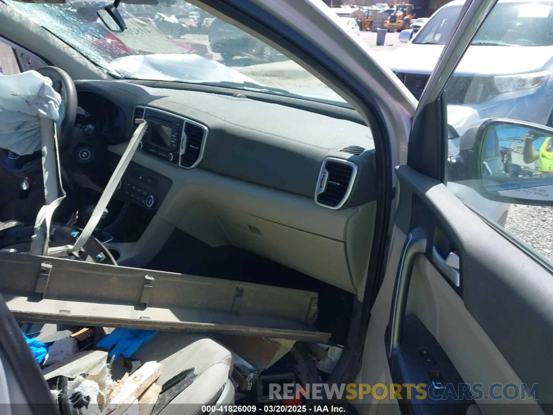 5 Photograph of a damaged car KNDPM3AC4K7591148 KIA SPORTAGE 2019