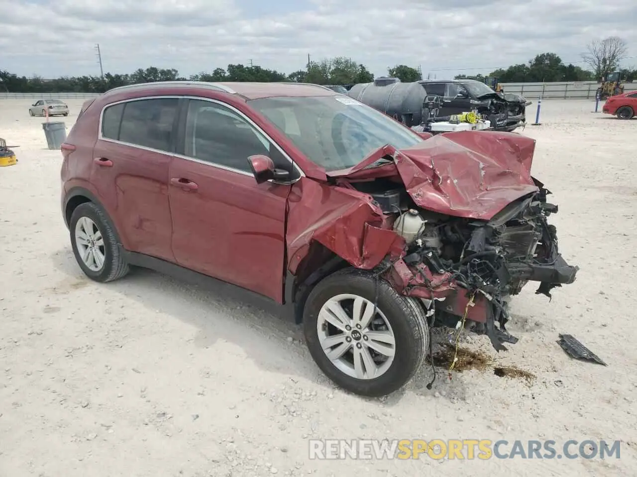 4 Photograph of a damaged car KNDPM3AC4K7612094 KIA SPORTAGE 2019