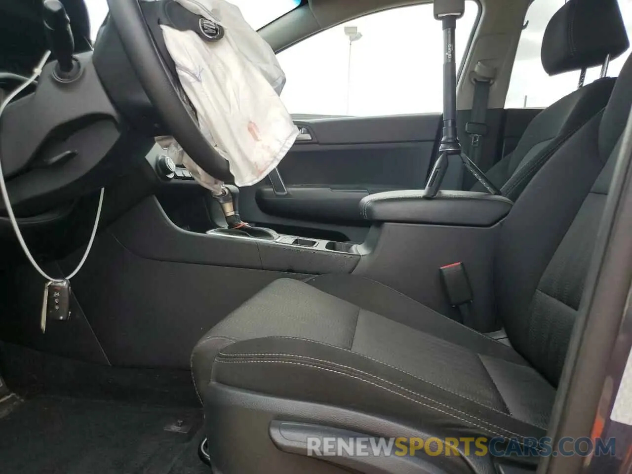 7 Photograph of a damaged car KNDPM3AC4K7628764 KIA SPORTAGE 2019