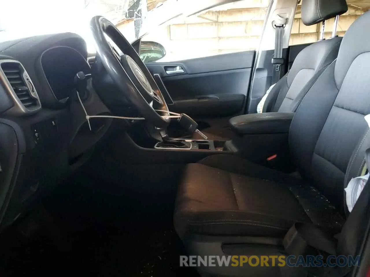 7 Photograph of a damaged car KNDPM3AC5K7555954 KIA SPORTAGE 2019