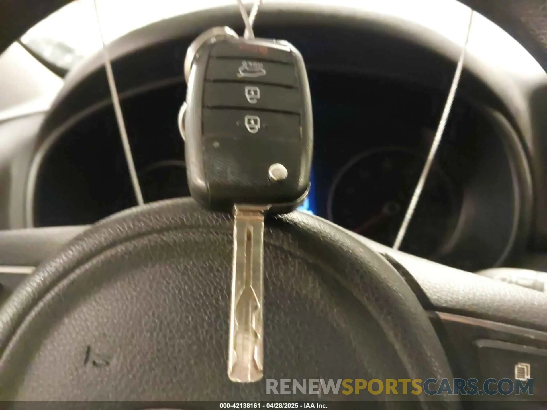 11 Photograph of a damaged car KNDPM3AC5K7597072 KIA SPORTAGE 2019