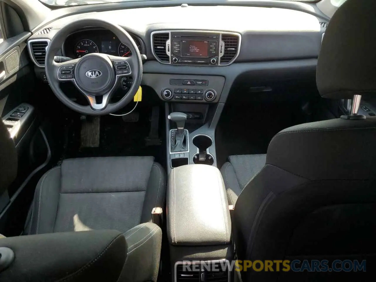 8 Photograph of a damaged car KNDPM3AC5K7623850 KIA SPORTAGE 2019