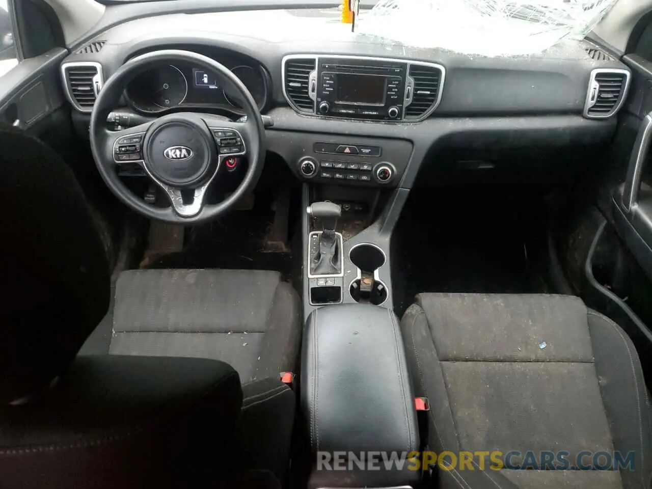 8 Photograph of a damaged car KNDPM3AC5K7626408 KIA SPORTAGE 2019