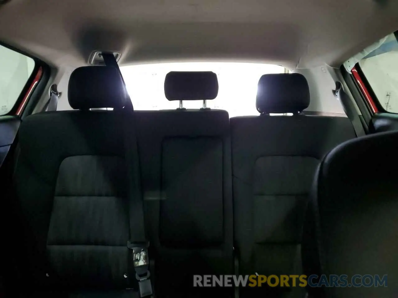 10 Photograph of a damaged car KNDPM3AC6K7494338 KIA SPORTAGE 2019